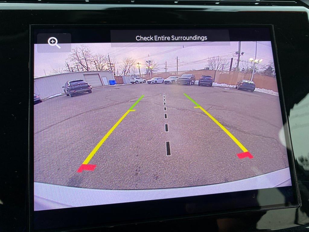 2023 Jeep Grand Cherokee L Laredo 4x2