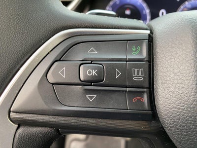 2023 Jeep Grand Cherokee L Laredo 4x2