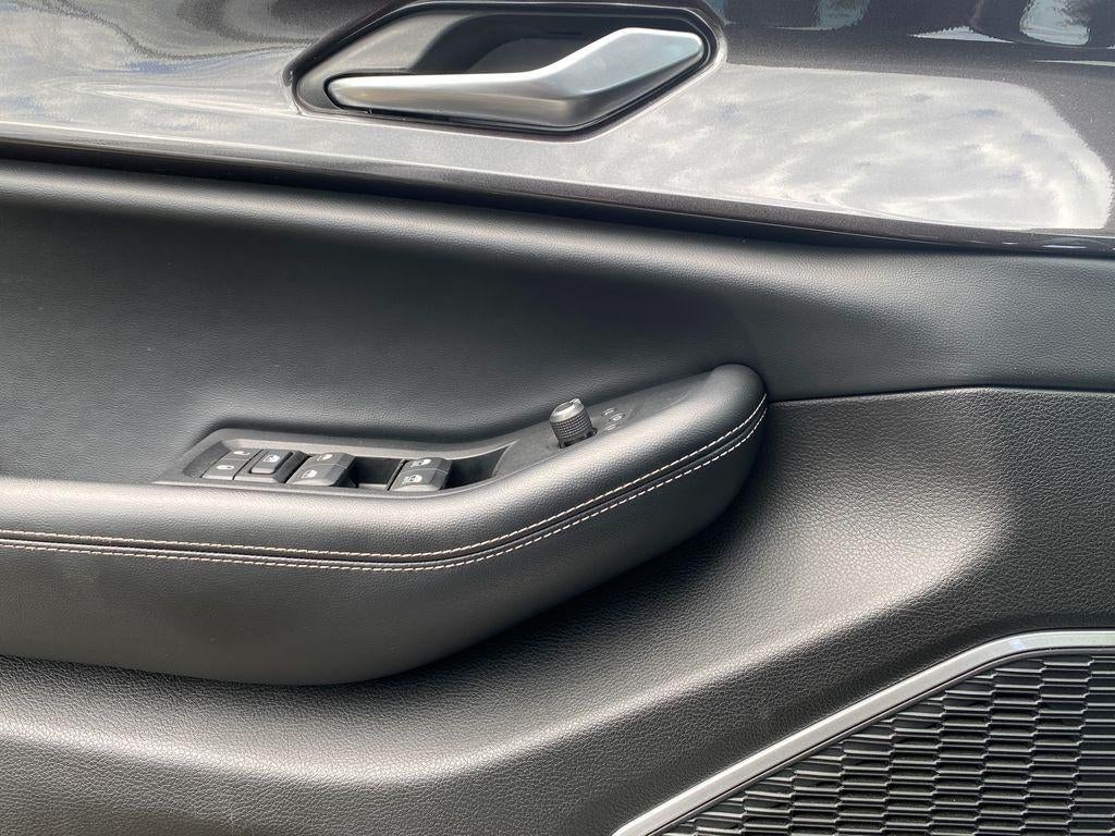 2022 Jeep Grand Cherokee L Altitude 4x4