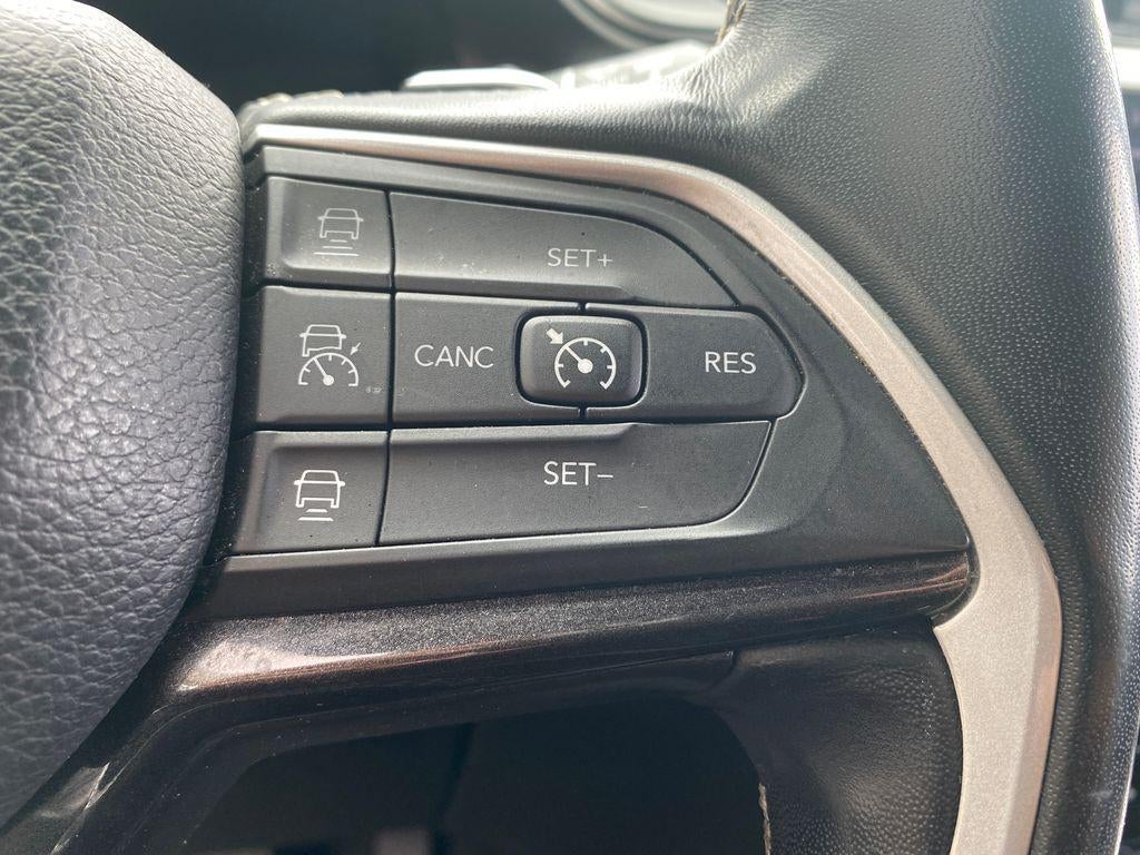 2022 Jeep Grand Cherokee L Altitude 4x4