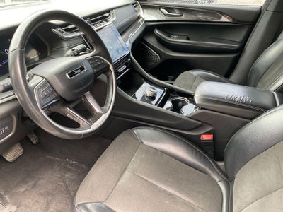 2022 Jeep Grand Cherokee L Altitude 4x4