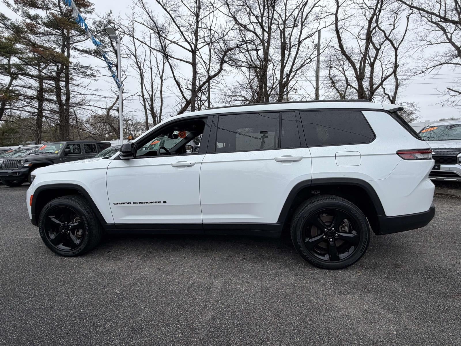 2023 Jeep Grand Cherokee L Altitude 4x4
