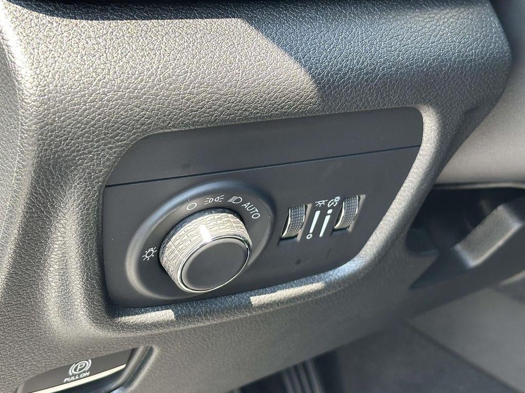 2025 Jeep Grand Cherokee L Altitude X 4x4