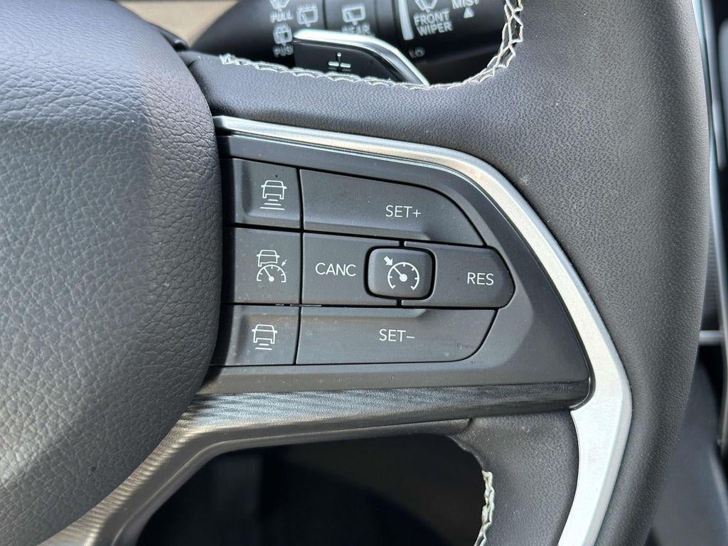 2025 Jeep Grand Cherokee L Altitude X 4x4