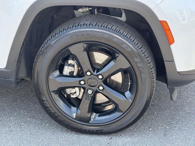 2025 Jeep Grand Cherokee L Altitude X 4x4