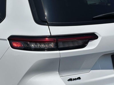 2025 Jeep Grand Cherokee L Altitude X 4x4