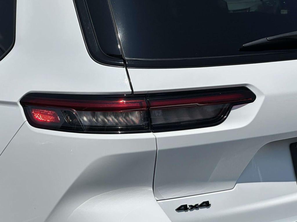 2025 Jeep Grand Cherokee L Altitude X 4x4
