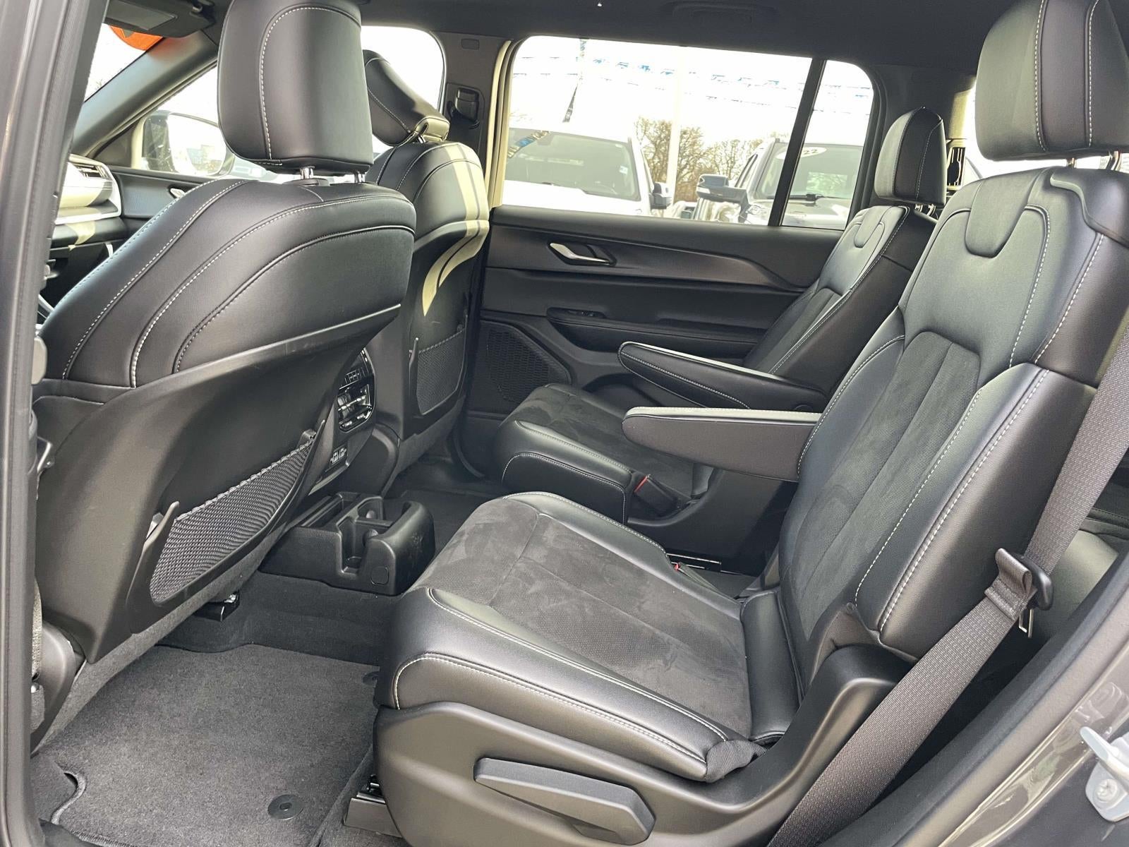 2025 Jeep Grand Cherokee L Altitude X 4x4