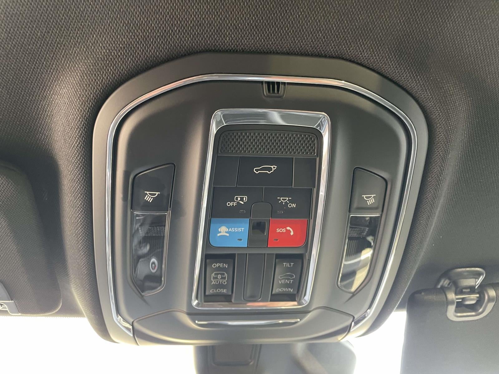 2025 Jeep Grand Cherokee L Altitude X 4x4