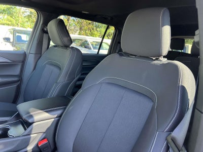 2025 Jeep Grand Cherokee Laredo X 4x4