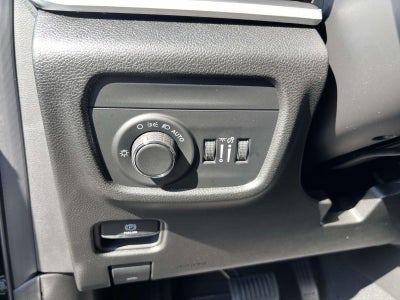 2025 Jeep Grand Cherokee Laredo X 4x4