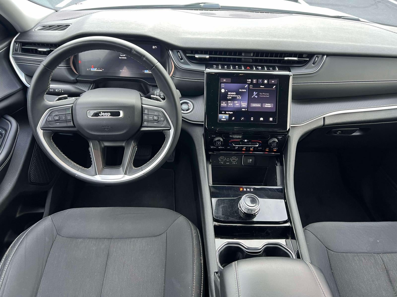 2023 Jeep Grand Cherokee L Laredo X 4x4