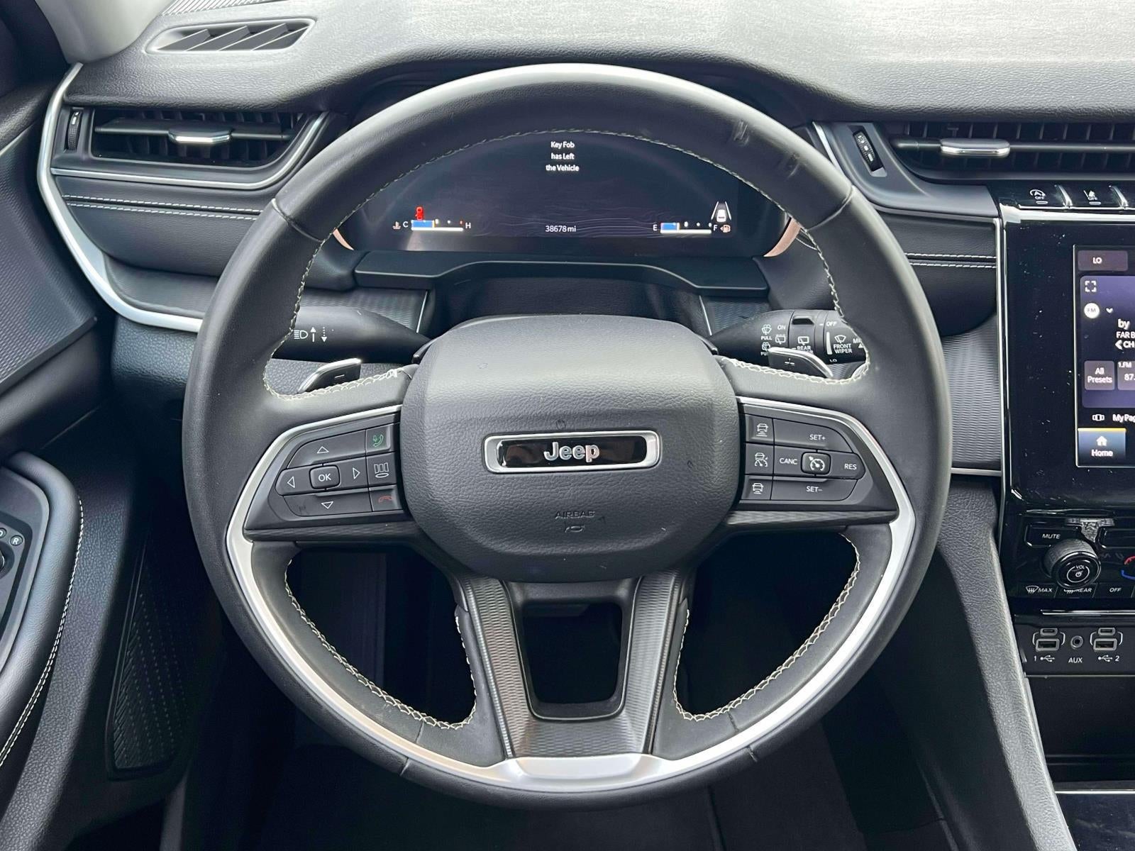 2023 Jeep Grand Cherokee L Laredo X 4x4