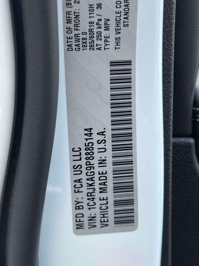 2023 Jeep Grand Cherokee L Laredo X 4x4