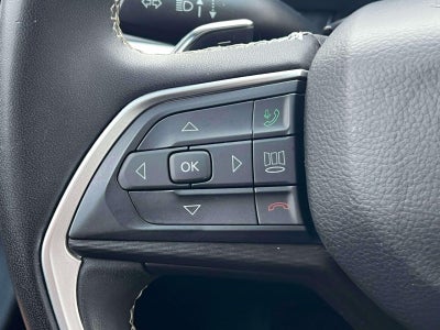 2023 Jeep Grand Cherokee L Laredo X 4x4