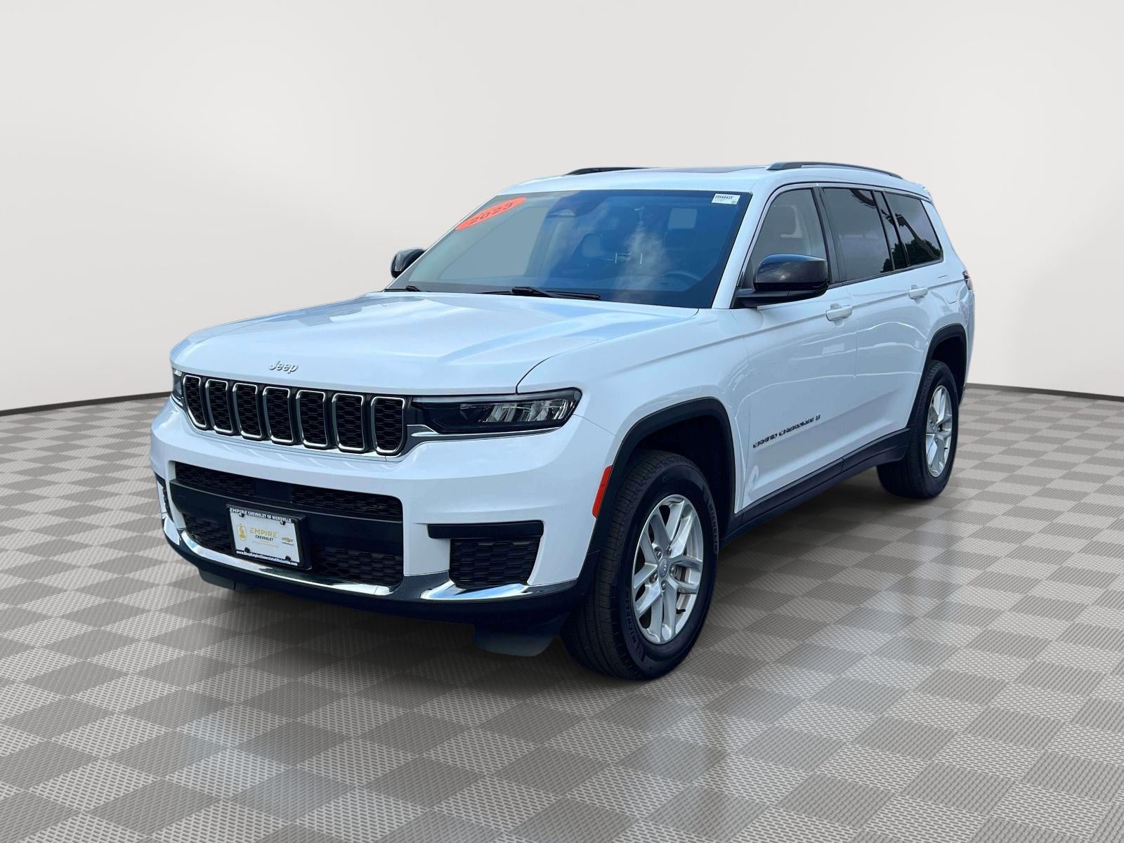 2023 Jeep Grand Cherokee L Laredo X 4x4