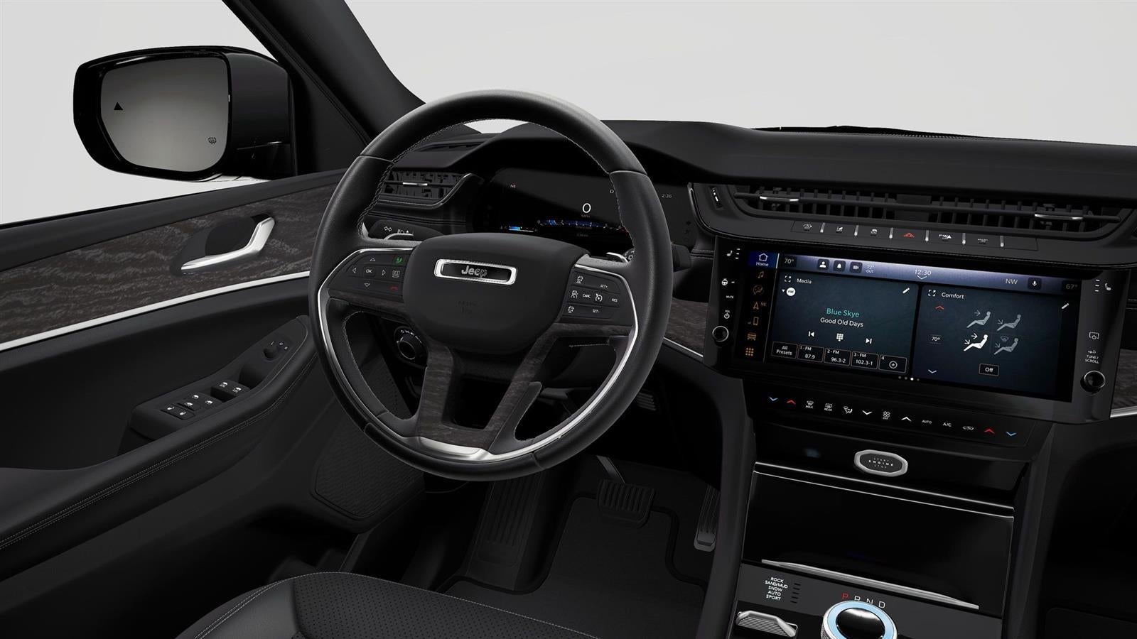 2027 Jeep Grand Cherokee Laredo Altitude 4x4