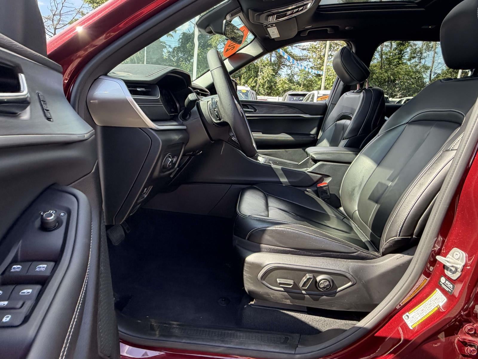 2025 Jeep Grand Cherokee L Limited 4x4