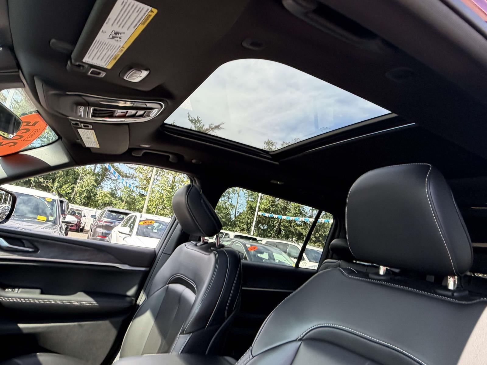 2025 Jeep Grand Cherokee L Limited 4x4