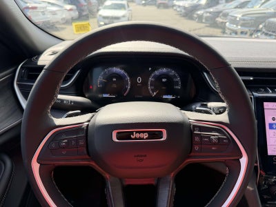 2025 Jeep Grand Cherokee L Limited 4x4