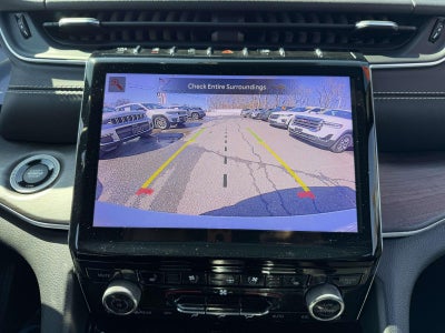 2022 Jeep Grand Cherokee L Overland 4x4