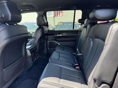2022 Jeep Wagoneer Series II 4x4