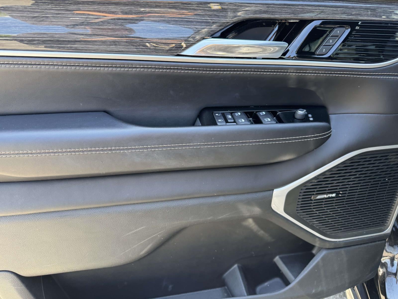 2022 Jeep Wagoneer Series II 4x4