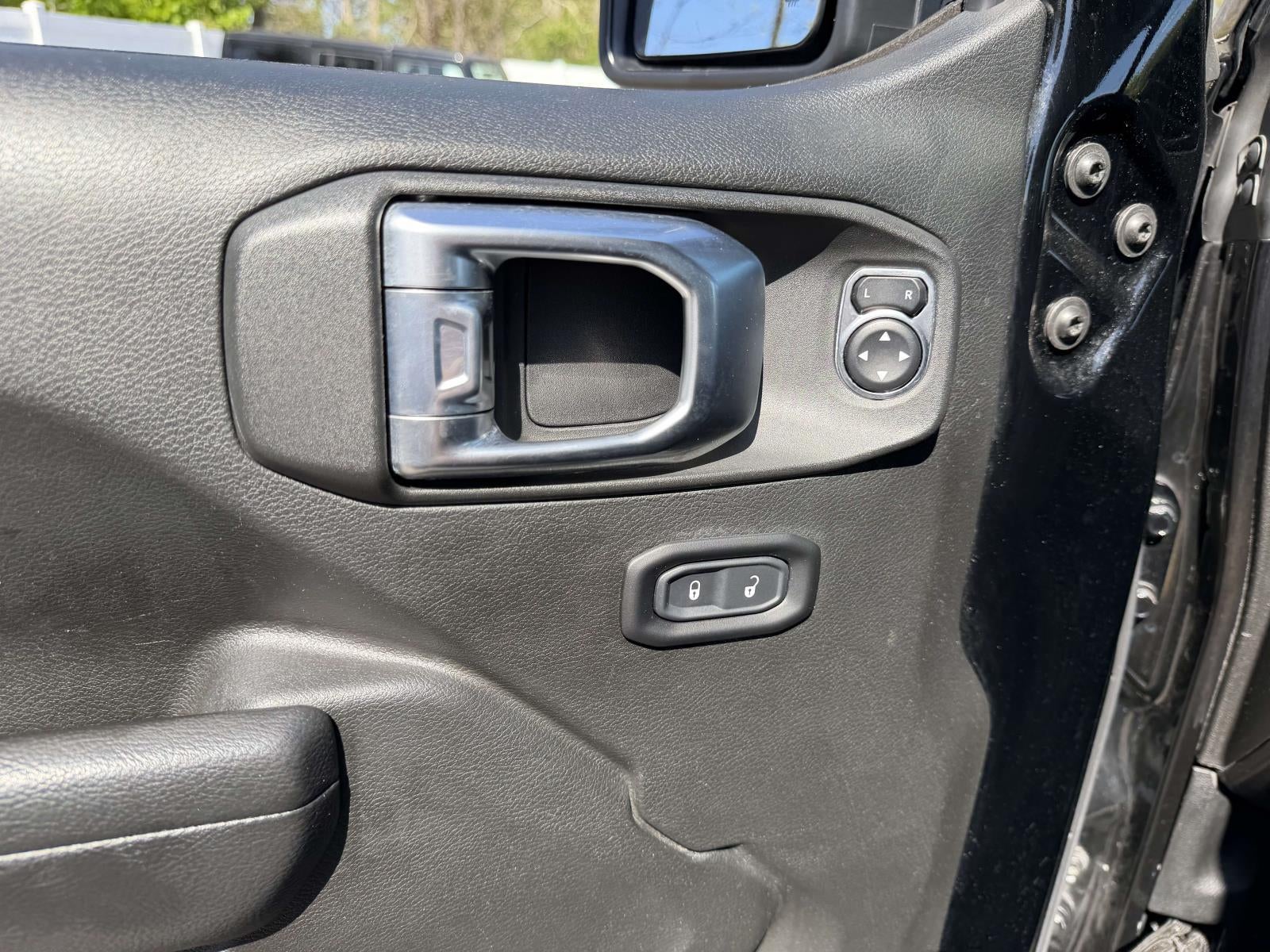 2022 Jeep Gladiator Willys 4x4