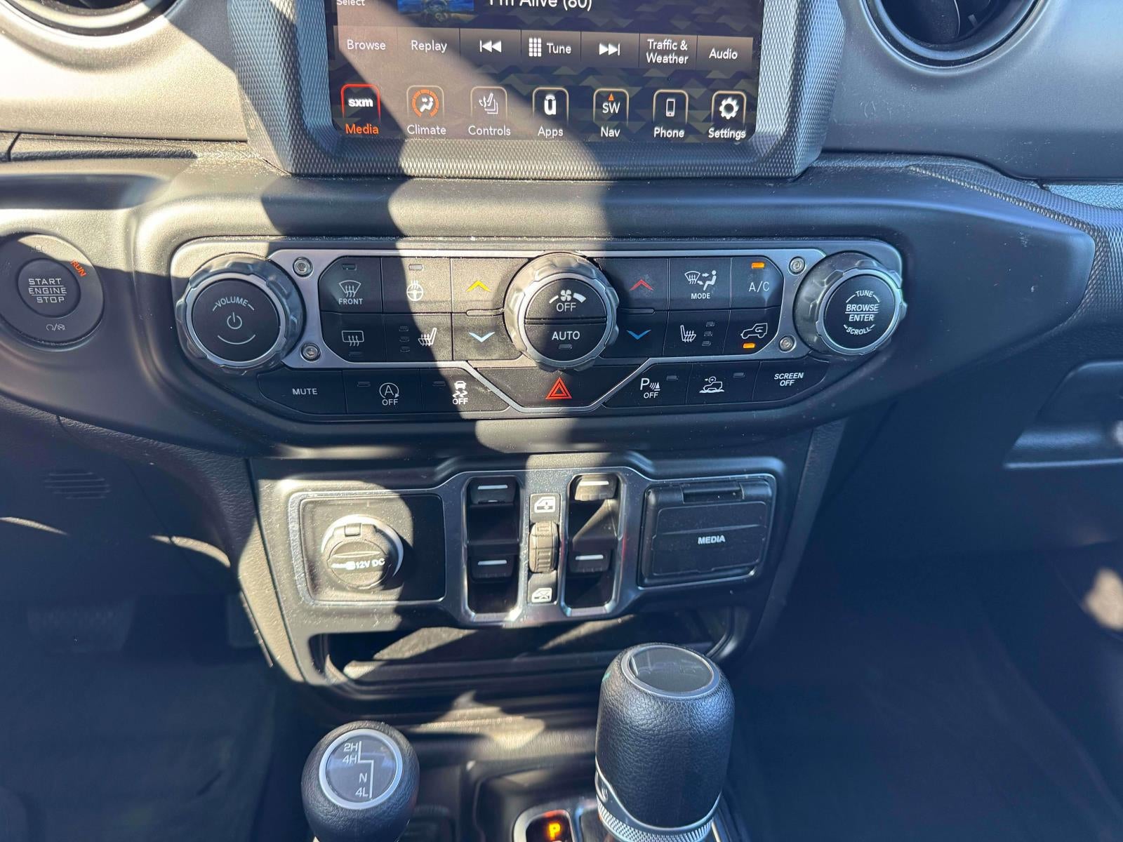 2022 Jeep Gladiator Willys