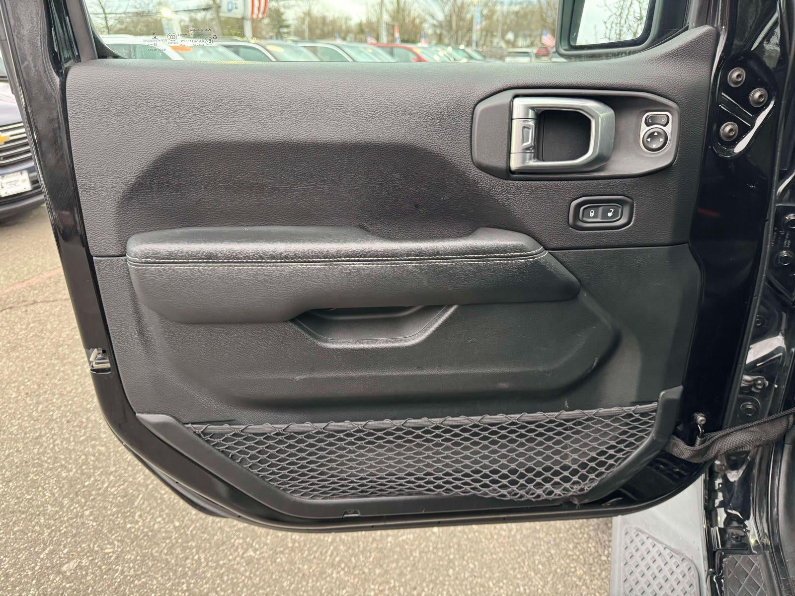 2020 Jeep Gladiator Overland 4x4