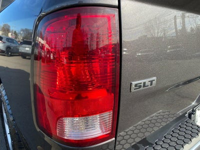 2024 RAM 1500 Classic SLT Quad Cab 4x2 64' Box