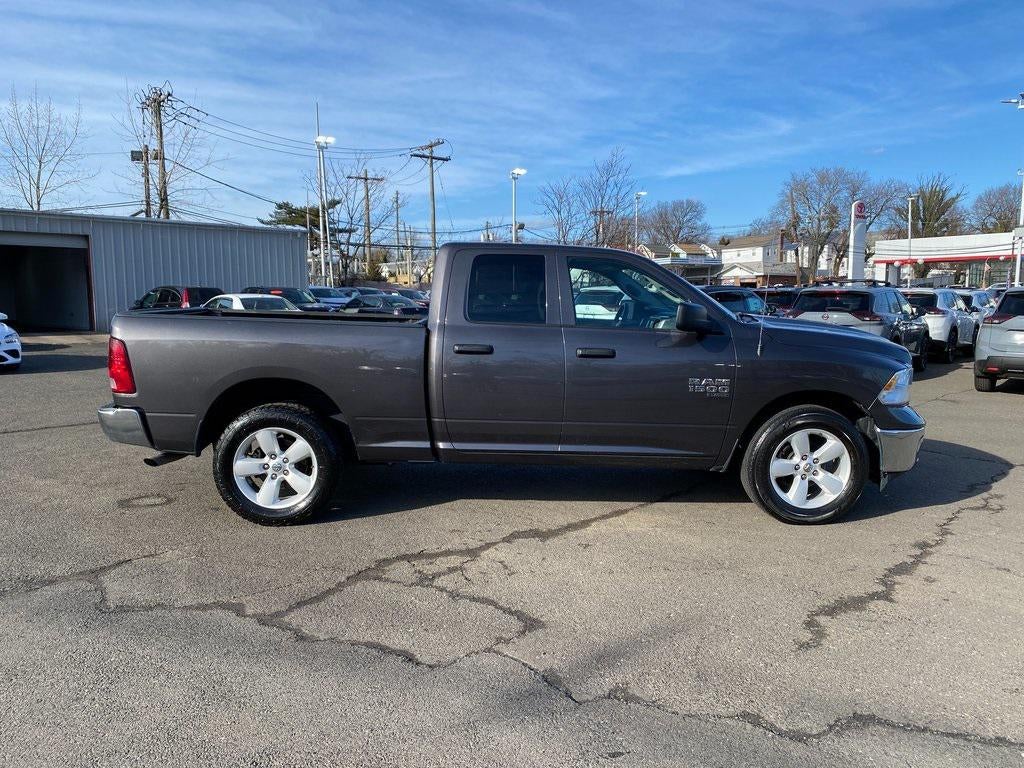 2024 RAM 1500 Classic SLT Quad Cab 4x2 64' Box