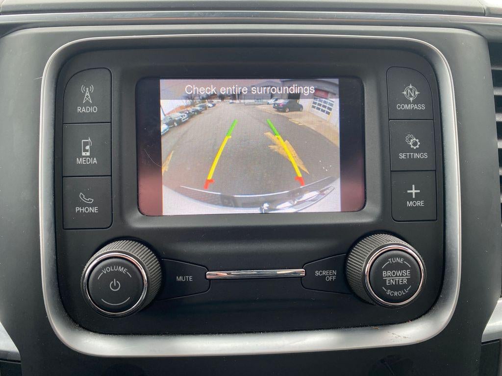 2024 RAM 1500 Classic SLT Quad Cab 4x2 64' Box