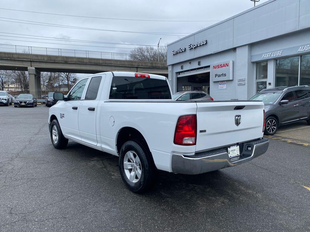 2024 RAM 1500 Classic SLT Quad Cab 4x2 64' Box