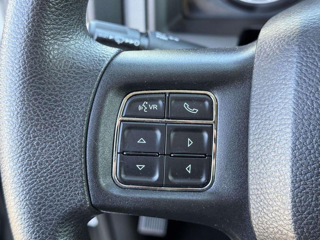 2018 RAM 1500 Express Quad Cab 4x4 64' Box