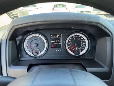 2018 RAM 1500 Express Quad Cab 4x4 64' Box