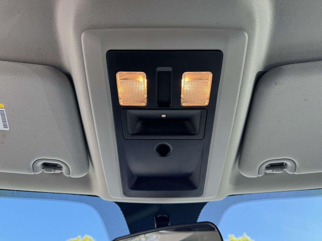 2018 RAM 1500 Express Quad Cab 4x4 64' Box