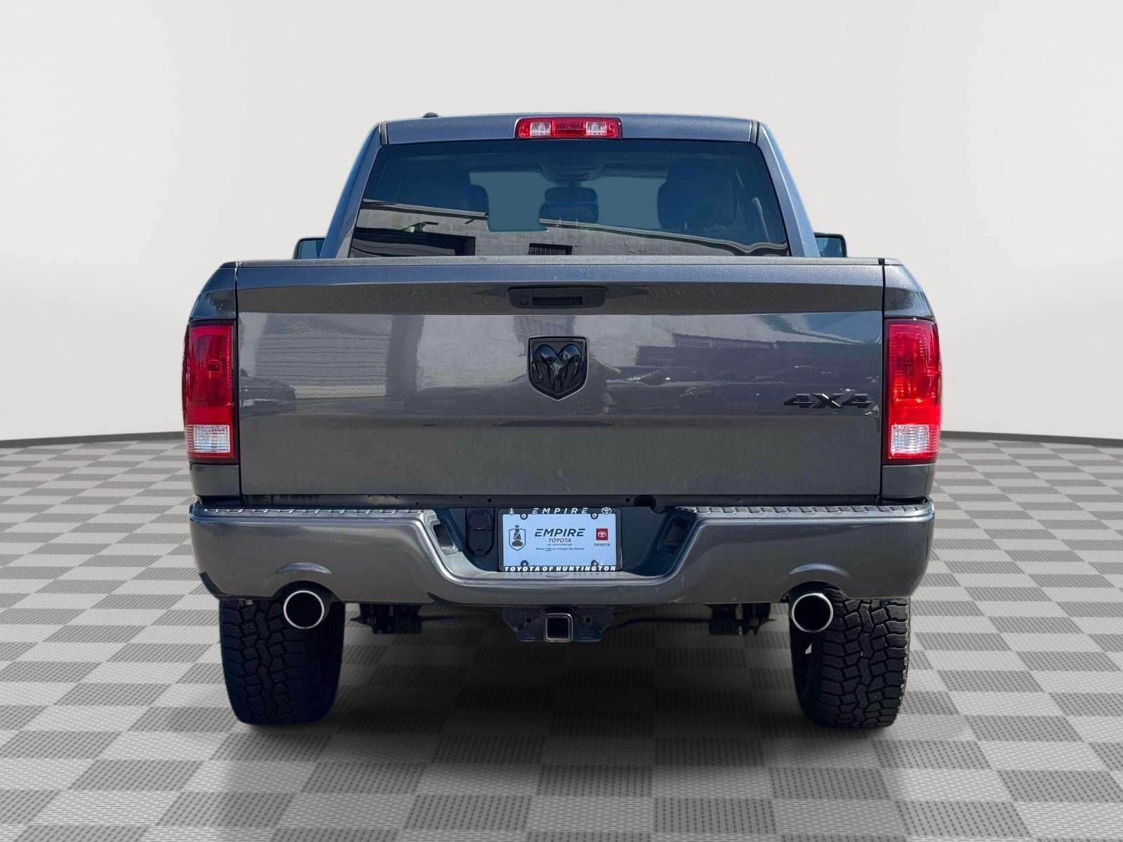 2019 RAM 1500 Classic Express Quad Cab 4x4 64' Box