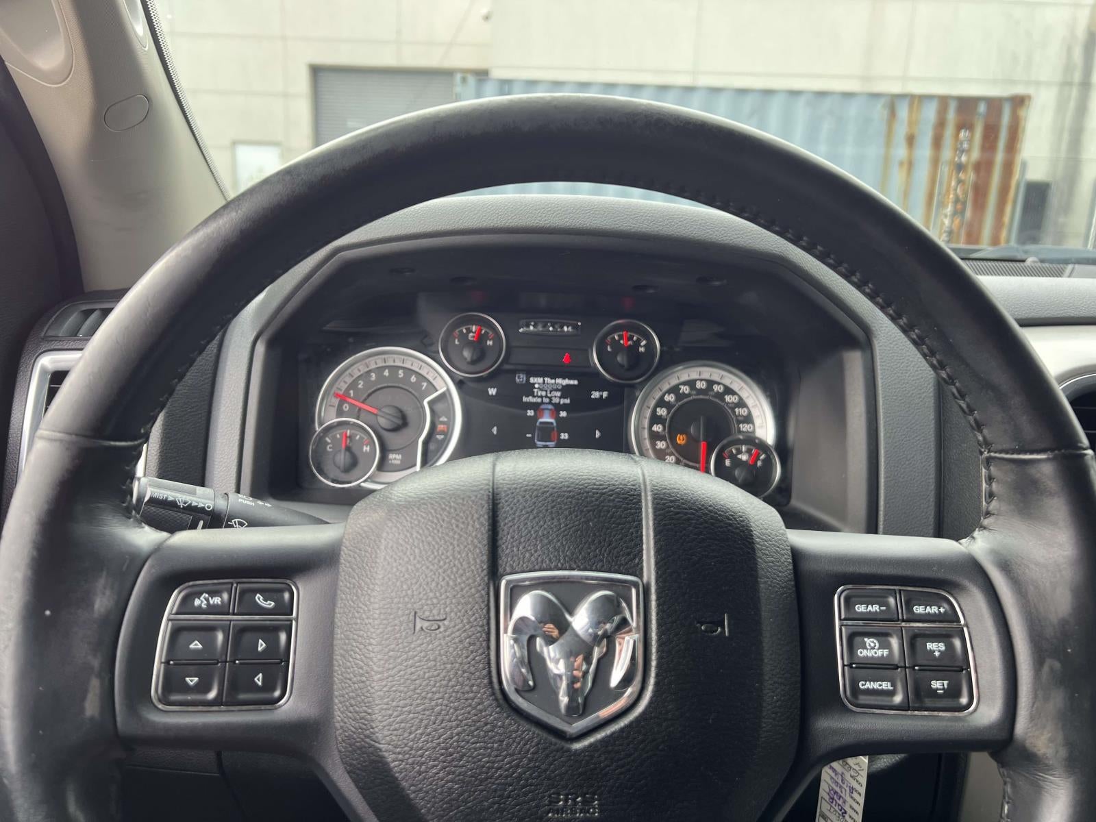 2018 RAM 1500 Big Horn Crew Cab 4x4 57' Box