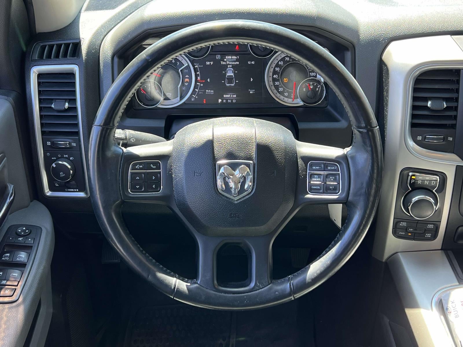 2018 RAM 1500 Big Horn Crew Cab 4x4 57' Box