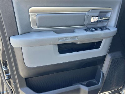 2018 RAM 1500 Big Horn Crew Cab 4x4 57' Box