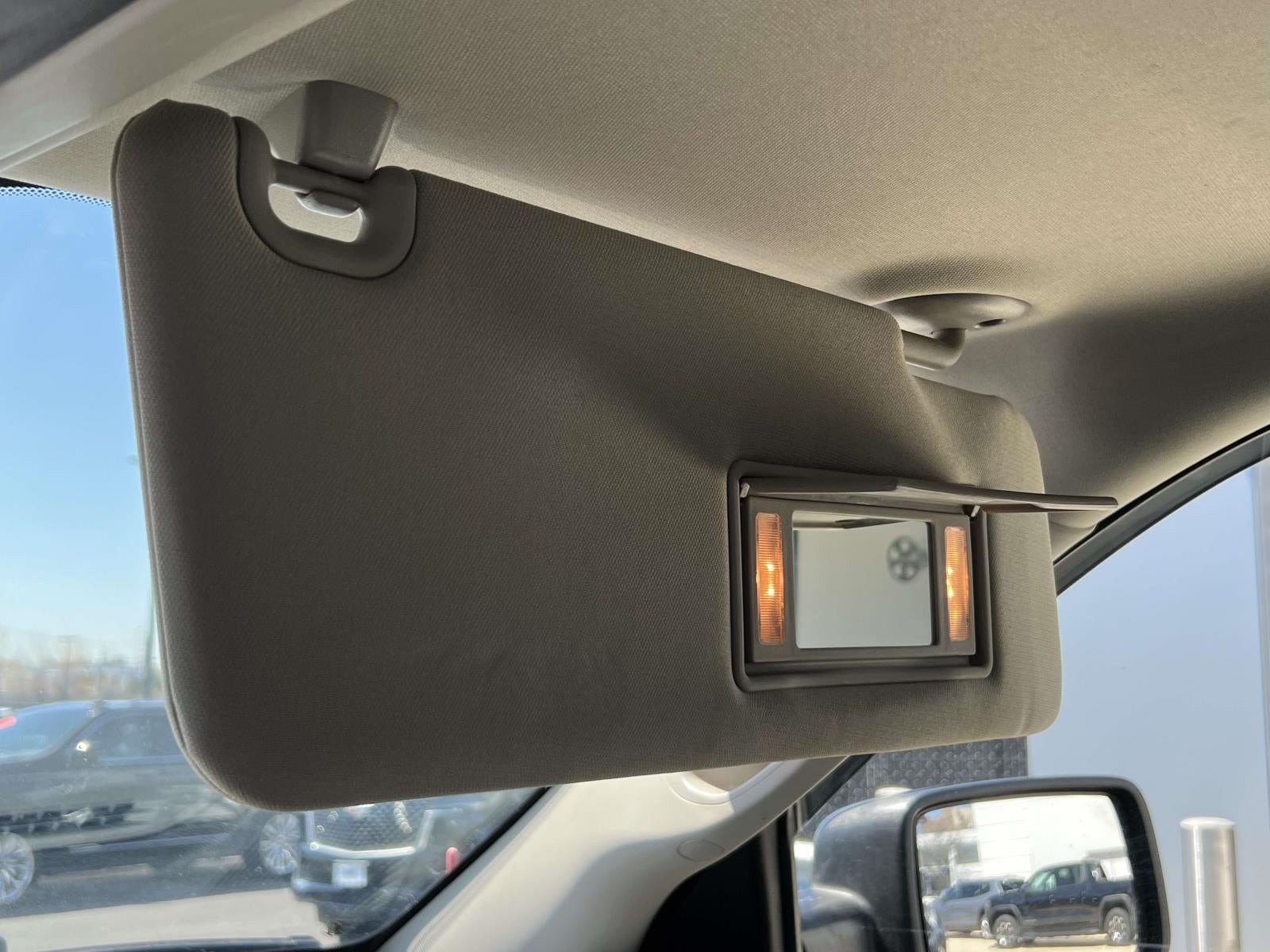 2018 RAM 1500 Big Horn Crew Cab 4x4 57' Box