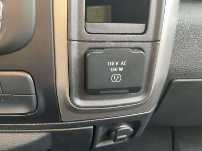 2019 RAM 1500 Classic SLT Crew Cab 4x4 57' Box