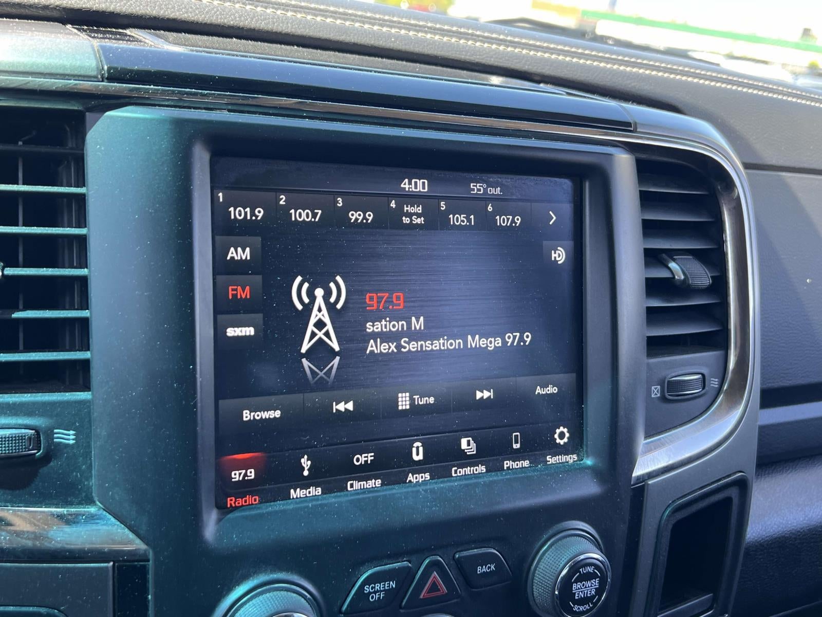 2018 RAM 1500 Sport