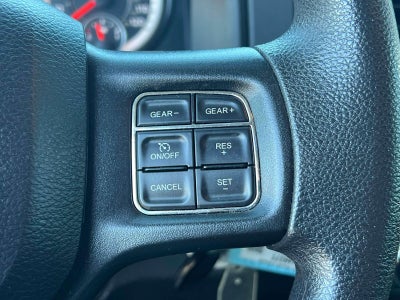 2019 RAM 1500 Classic SLT Crew Cab 4x4 64' Box