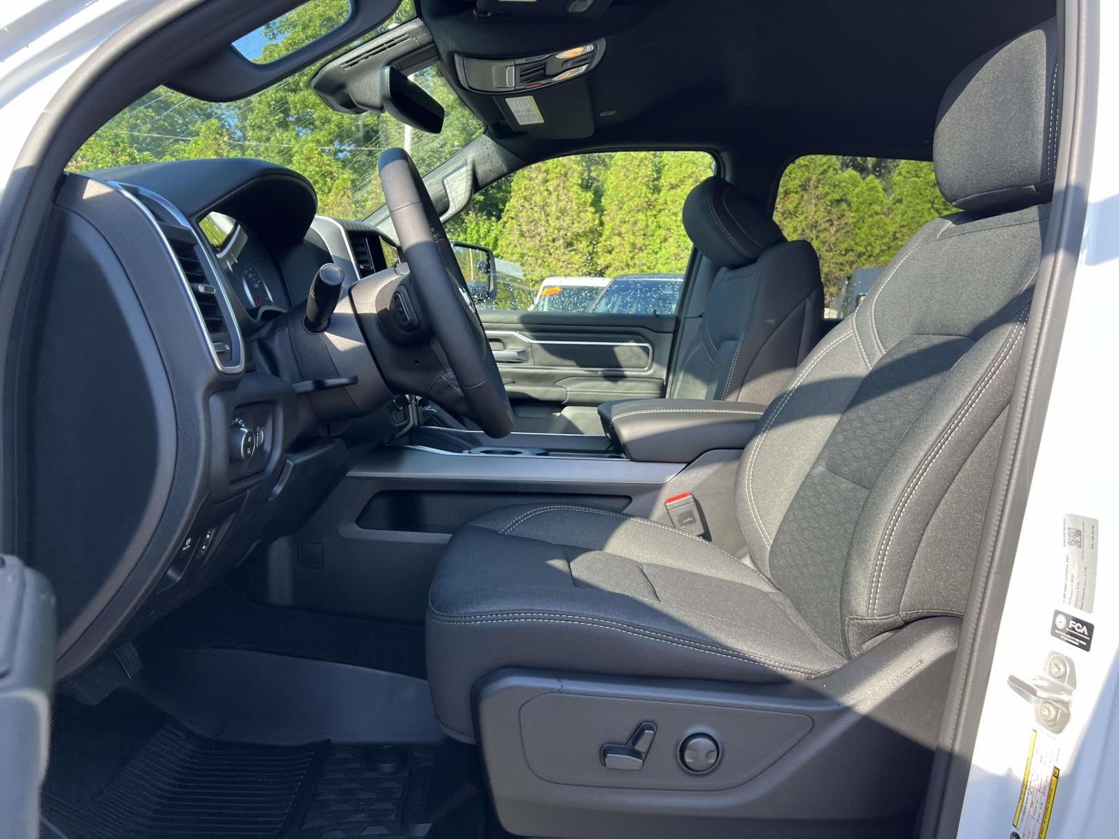 2025 RAM Ram 1500 Big Horn Crew Cab 4x4 57' Box