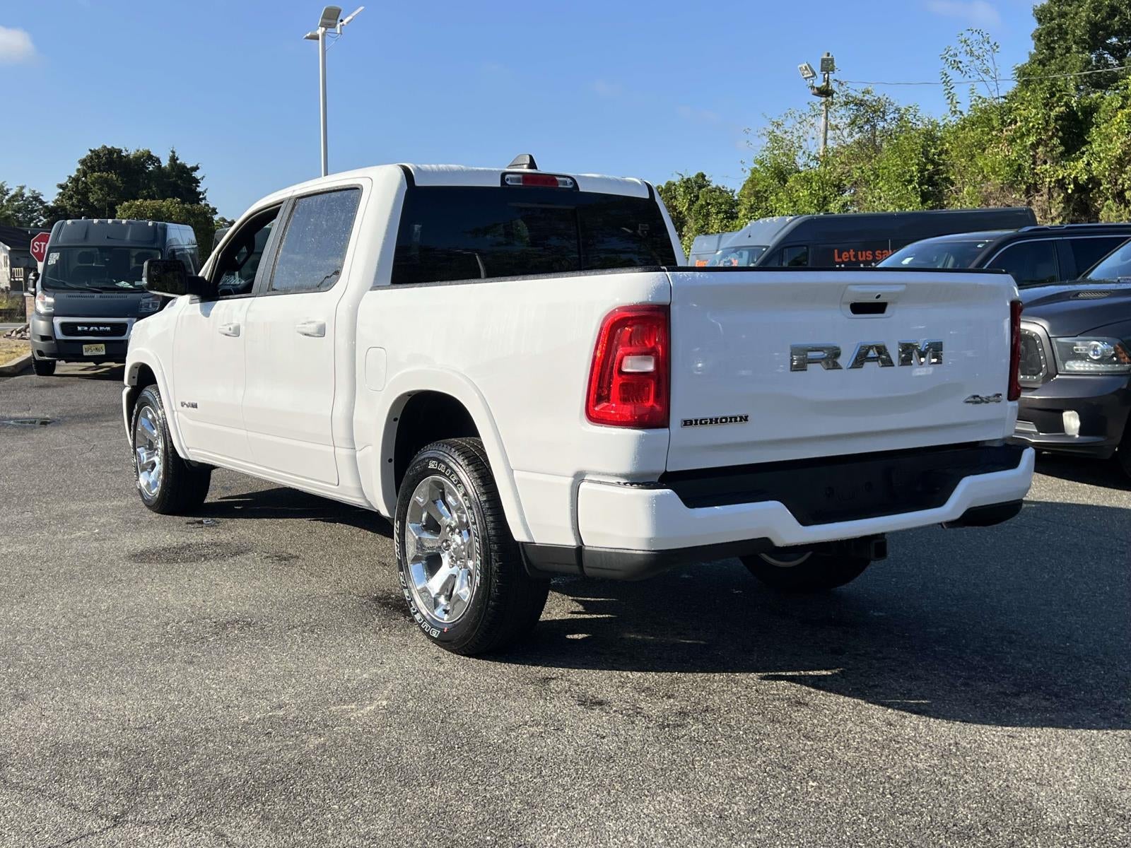 2025 RAM Ram 1500 Big Horn Crew Cab 4x4 57' Box