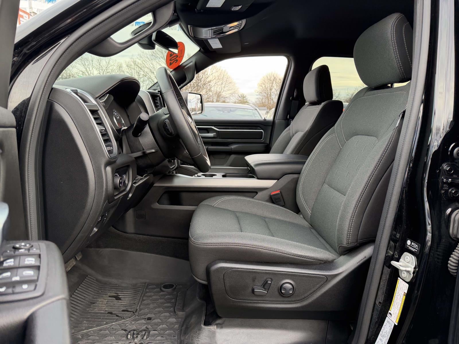 2024 RAM 1500 Big Horn Crew Cab 4x4 57' Box