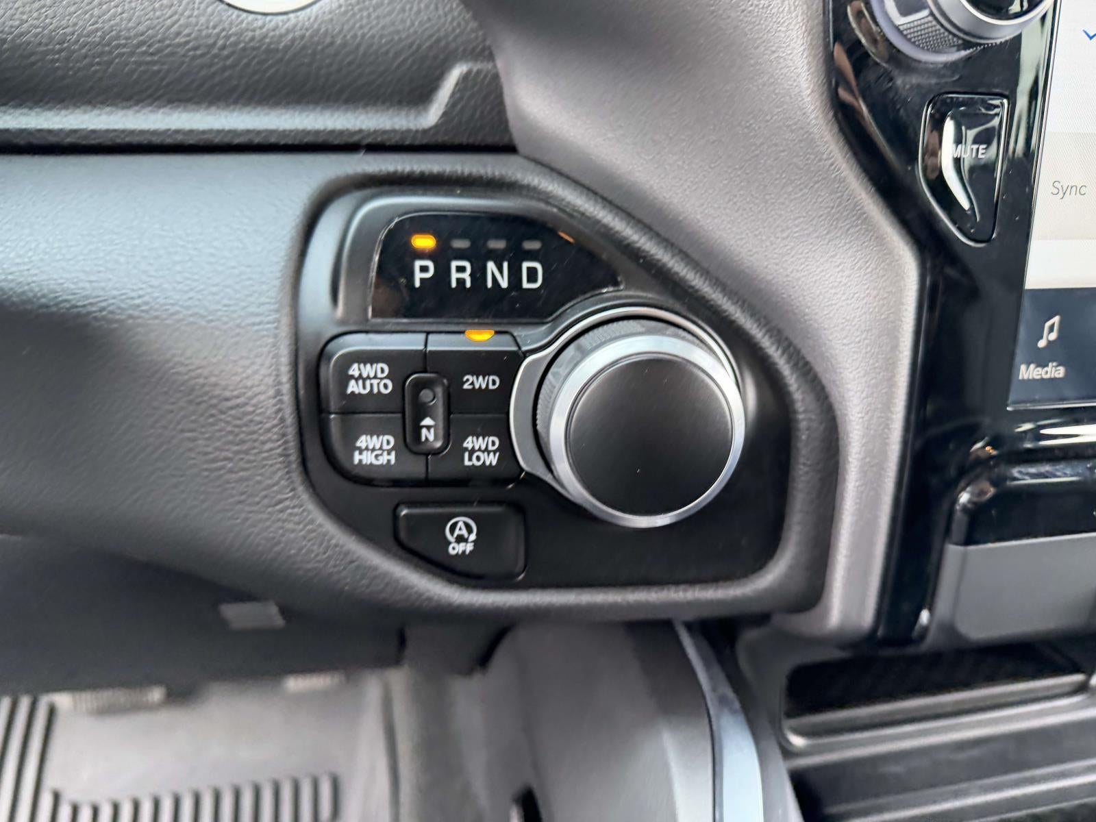 2024 RAM 1500 Big Horn Crew Cab 4x4 57' Box