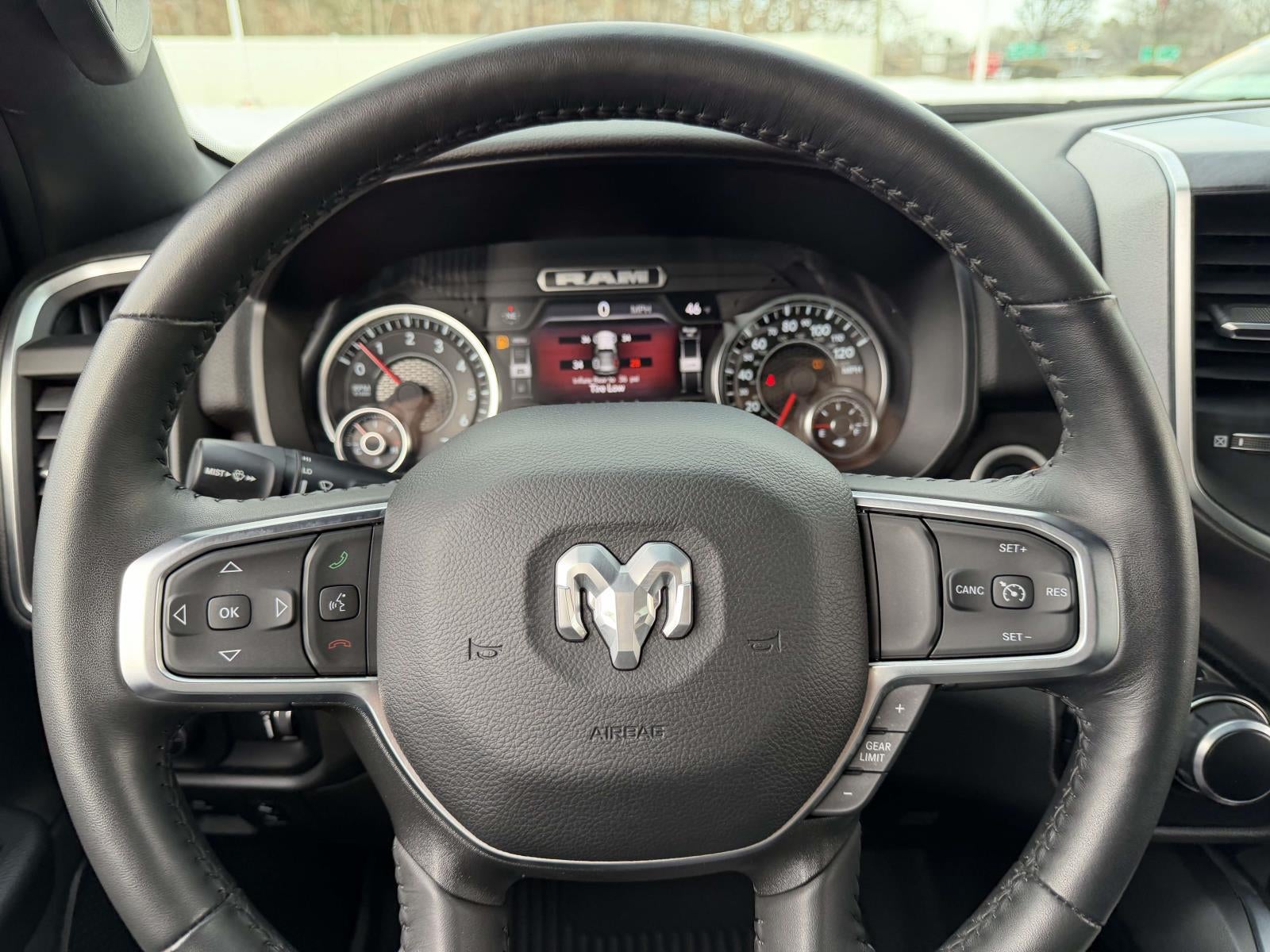 2024 RAM 1500 Big Horn Crew Cab 4x4 57' Box